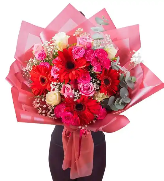 Botanik Seri Kırmızı Ton Ateş Çiçeği Buketi