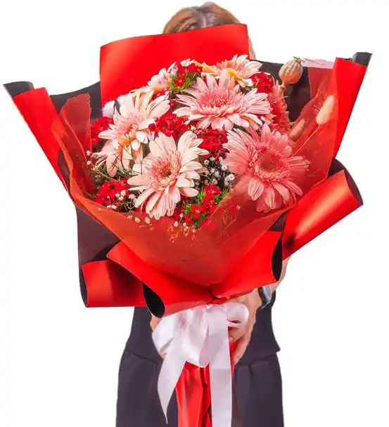 Saf Duygu ve Sıcak Dokunuş Çiçek Buketi