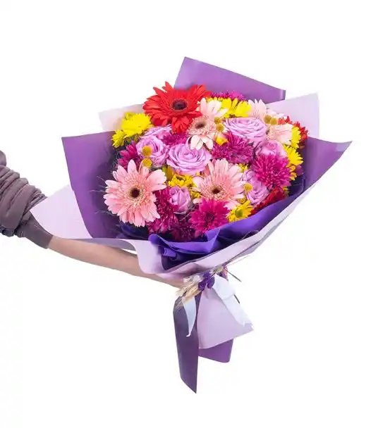 Renklerin Dansı Mor Ambalajlı Özel Çiçek Buketi