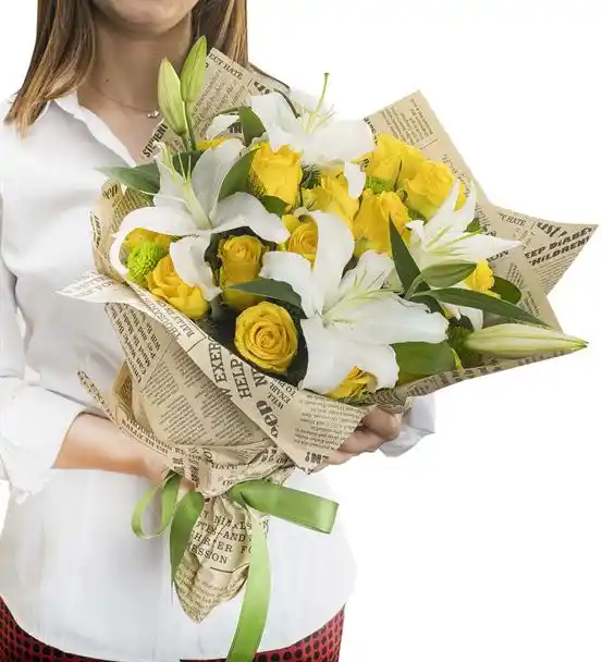Kokulu Lilyum ve Sarı Gül Tasarım Çiçek Buketi